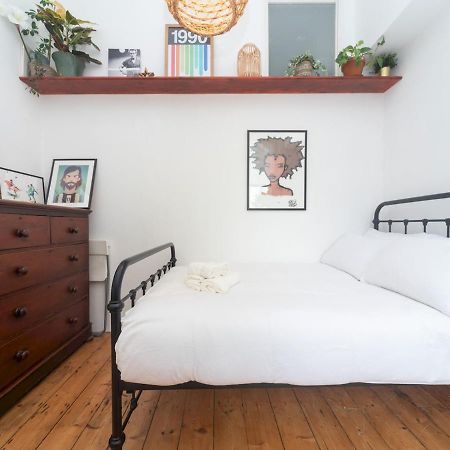 Pass The Keys Rustic And Quirky Flat In Charming Charlton Village Londyn Zewnętrze zdjęcie