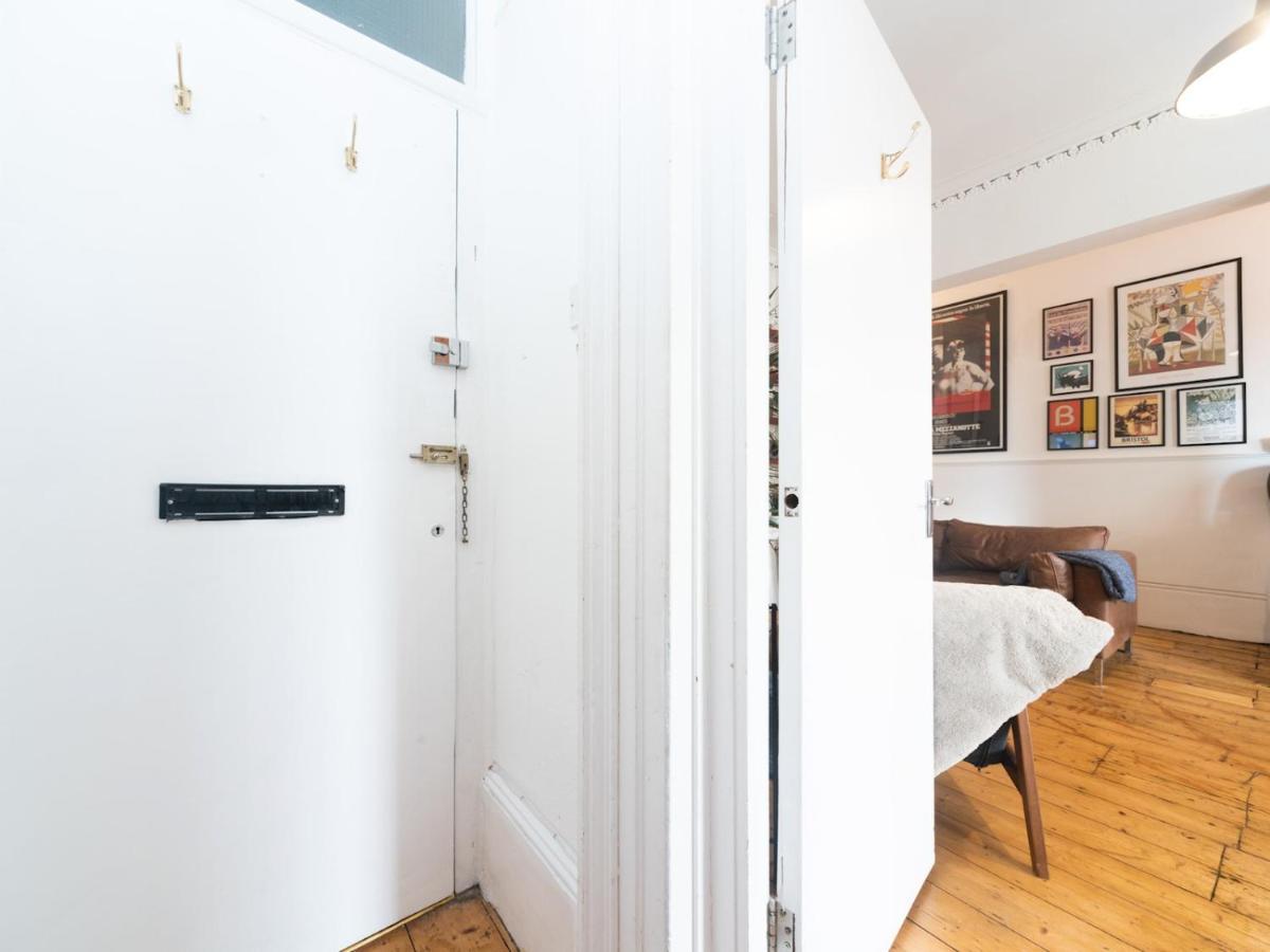Pass The Keys Rustic And Quirky Flat In Charming Charlton Village Londyn Zewnętrze zdjęcie